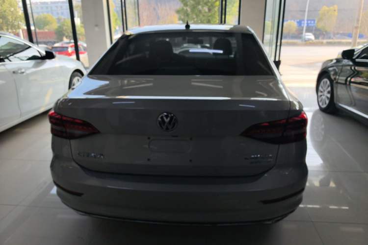 Used Volkswagen Lavida 2019 280TSI DSG Luxury Edition China VI Standard
