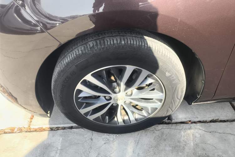 Used Buick GL8 2018 ES 28T Luxury Model China VI Standard
