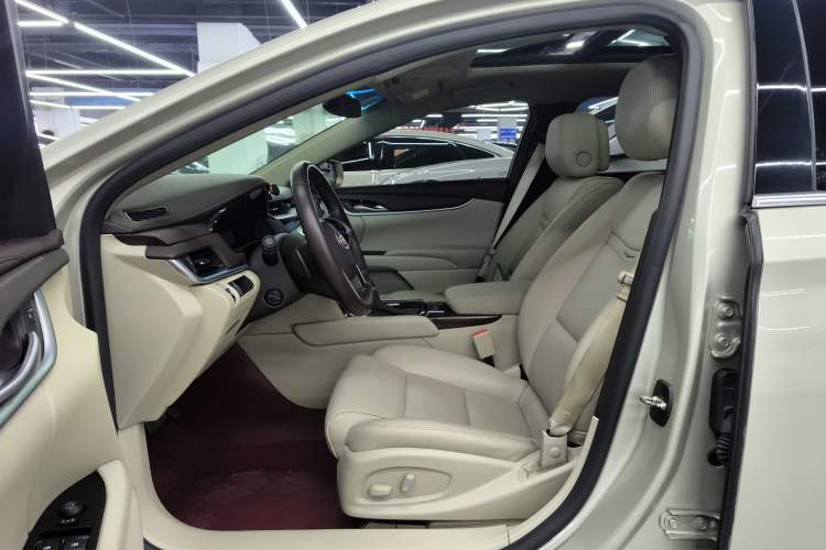 Used Cadillac XTS 2014 28T Comfort Version
