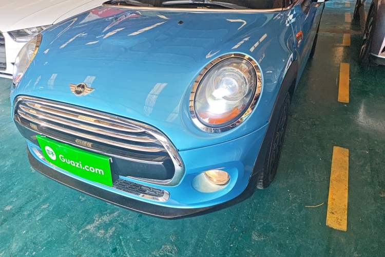 Used  MINI 2015 1.5T COOPER Fun Five-Door Edition
