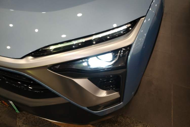 Used Nio ES8 2018 Founder Edition
