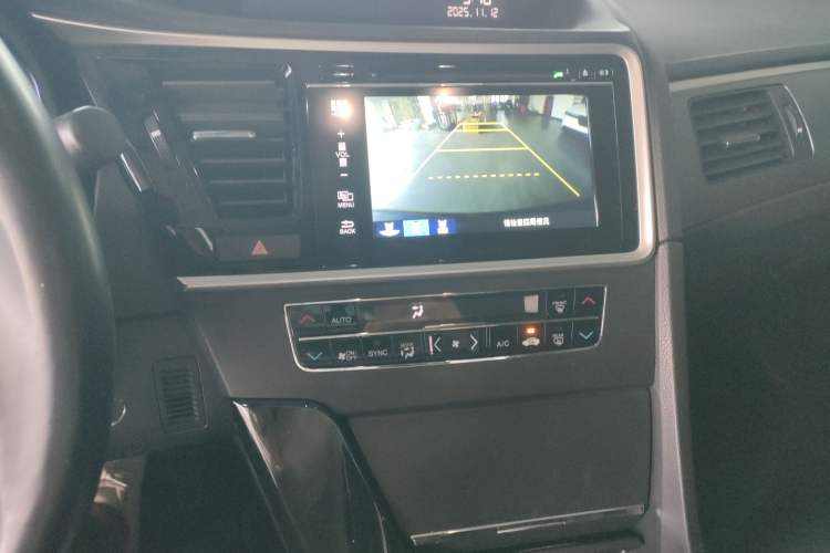 Used Honda Spirior 2015 2.0L Luxury Edition
