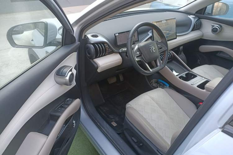 Used BYD Yuan PLUS 2025 Intelligent Driving Version 510 KM Beyond-Grade Edition
