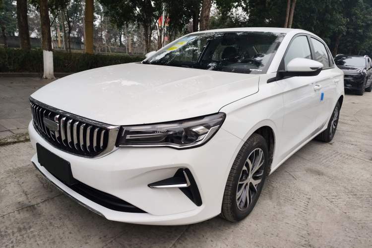 Used Geely Auto Emgrand 2026 Model 4th Generation 4 Millionth Anniversary Edition 1.5L Manual Overdrive Edition