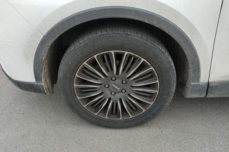 Used Sinotruk VGV U70 2020 1.5T Automatic Smart Luxury 7-Seater
