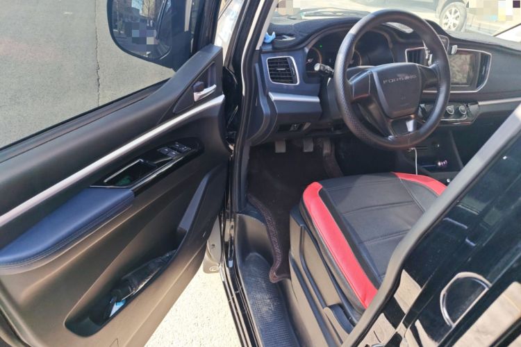 Used FORTHING Lingzhi 2023 M5L 1.6L Comfort 9-Seater