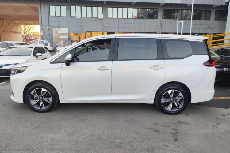 Used GAC Trumpchi M6 2023 PRO 270T DCT Luxury Edition
