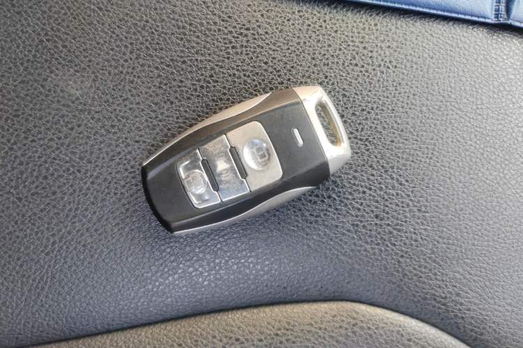 Used Haval H2 2016 Red-Label 1.5T Automatic Two-Wheel Drive Luxury Model
