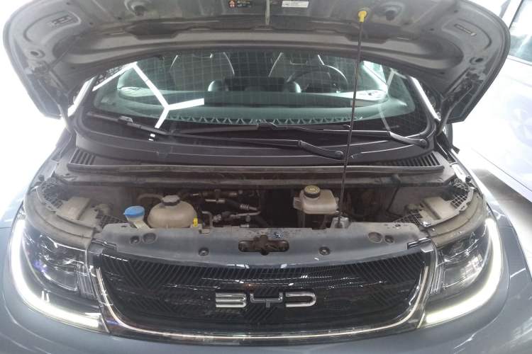 Used BYD Dolphin 2023 420 km Fashion Edition
