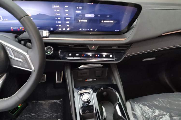 Used Buick Envision 2024 Encore S 25T Ignite Black Style Edition
