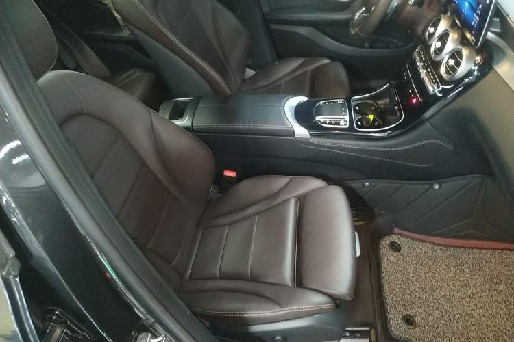 Used Mercedes-Benz GLC 2020 GLC 260 L 4MATIC Dynamic Model
