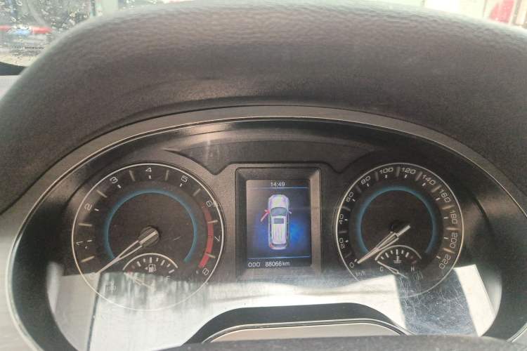 Used Haval H2 2016 Red Label 1.5T Manual Two-Wheel Drive Elite Model
