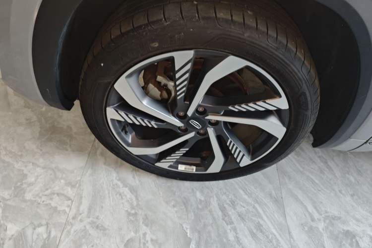 Used Geely Auto Monjaro L 2023 2.0TD High-Power Automatic Two-Wheel Drive Flagship Version