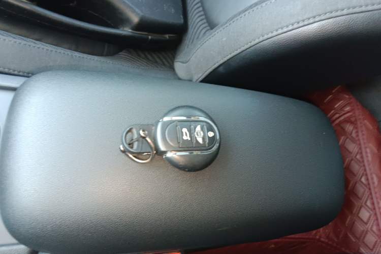 Used  Clubman 2016 Updated 1.5T COOPER Geek Edition