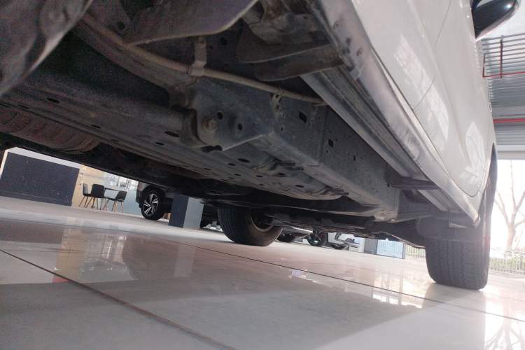 Used Toyota Land Cruiser 2010 4.0L Automatic VX
