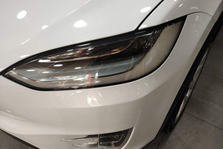 Used Tesla Model X 2019 Long-Range Version
