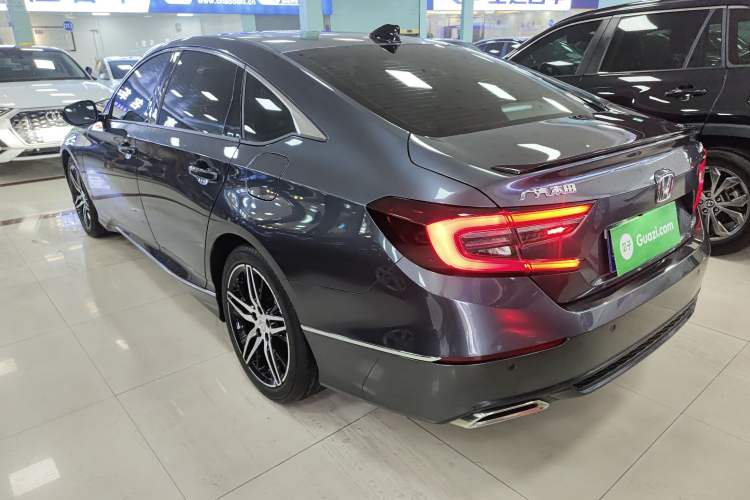Used Honda Accord 2022 260TURBO Phantom Night · Prestige Edition

