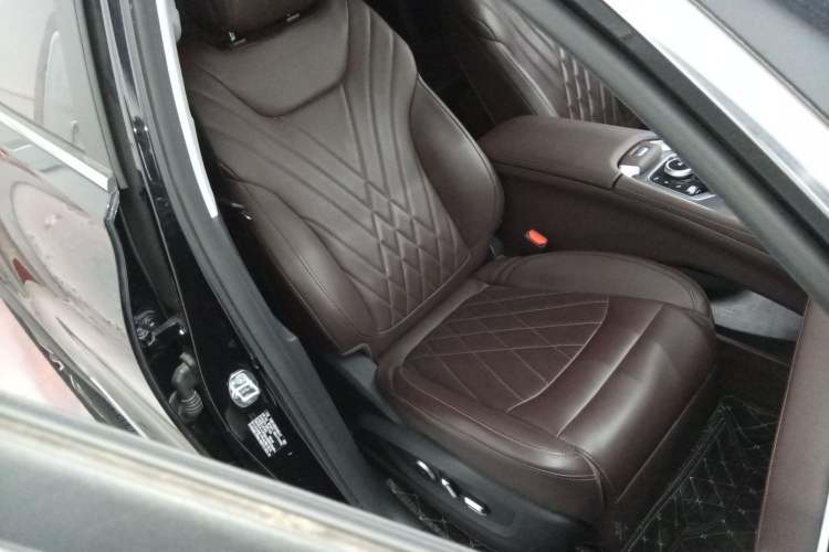 Used Chery Tiggo 8 PRO 2024 Champion Edition 390T Two-Wheel Drive Peak Version 7 Seats
