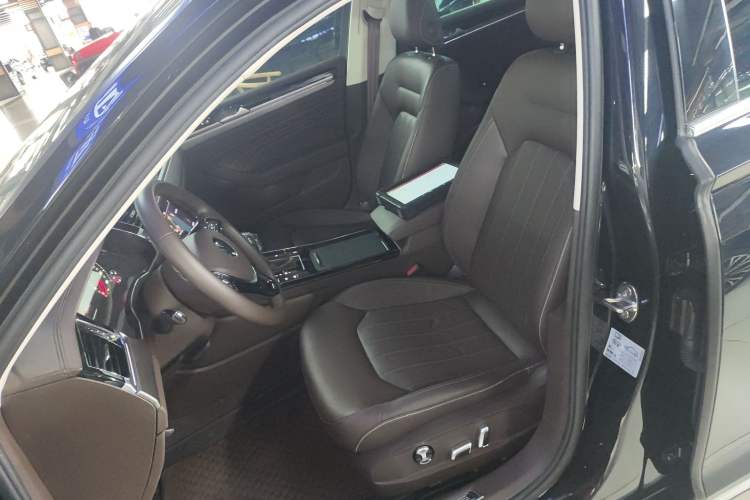 Used Volkswagen Phideon 2021 380TSI Luxury Edition