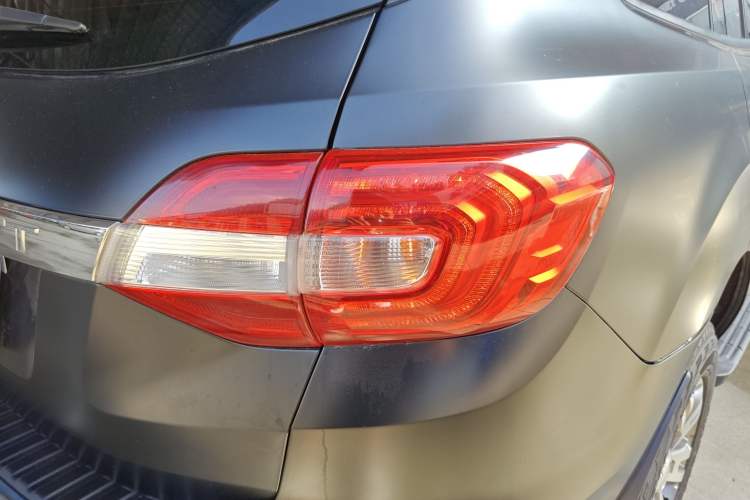 Used Ford Everest 2017 2.0T Gasoline Automatic 4x4 Luxury Edition 5 Seats
