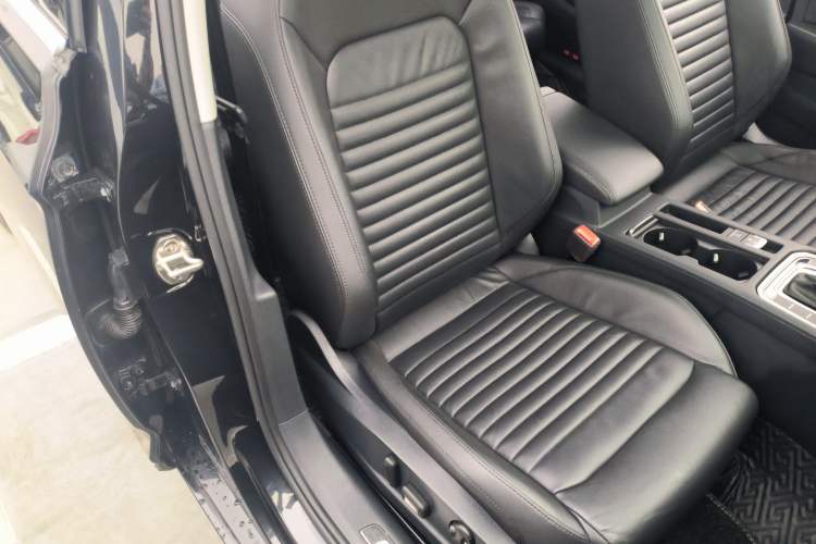 Used Volkswagen Magotan 2018 330TSI DSG Advanced Model