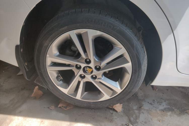 Used Hyundai Elantra 2016 1.6L Automatic ZhiXuan – Elite Version
