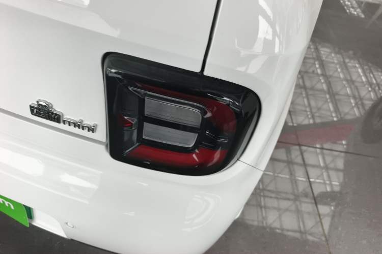 Used  Panda 2025 210 km – Yuanqi Bear
