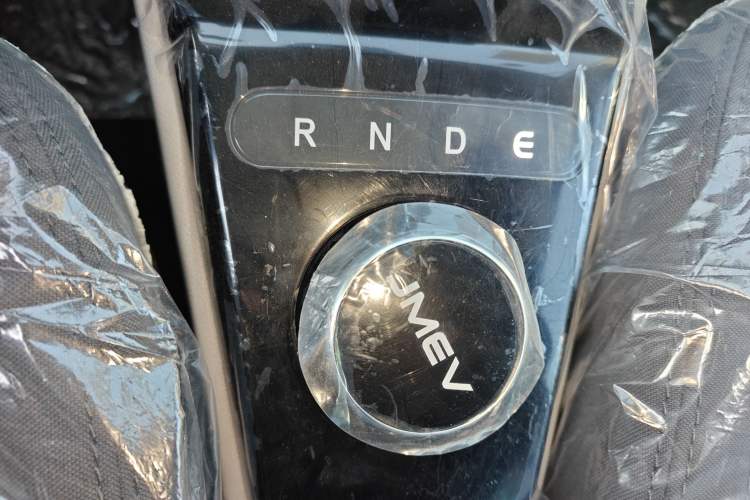 Used JMEV Xiao Qilin 2024 201km Comfort Version
