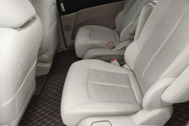 Used Buick GL8 2021 Land Cruiser Executive Class 652T Comfort Model
