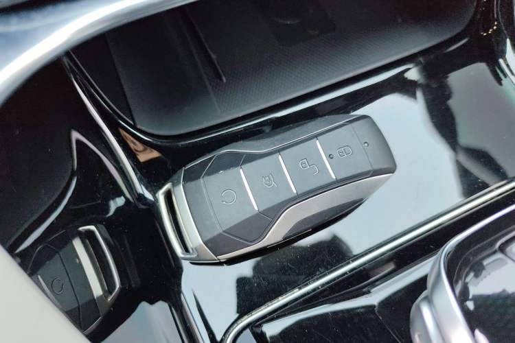 Used BYD Song PLUS New Energy 2021 EV Flagship Model
