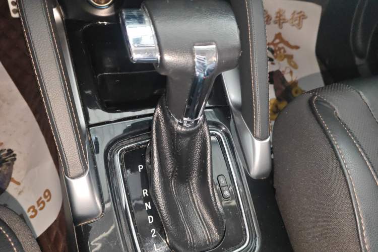 Used  Q35 2016 1.5L Automatic Smart Edition