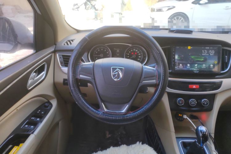 Used Baojun 730 2019 1.5L Manual Value Edition 7 Seats China VI Emission Standard
