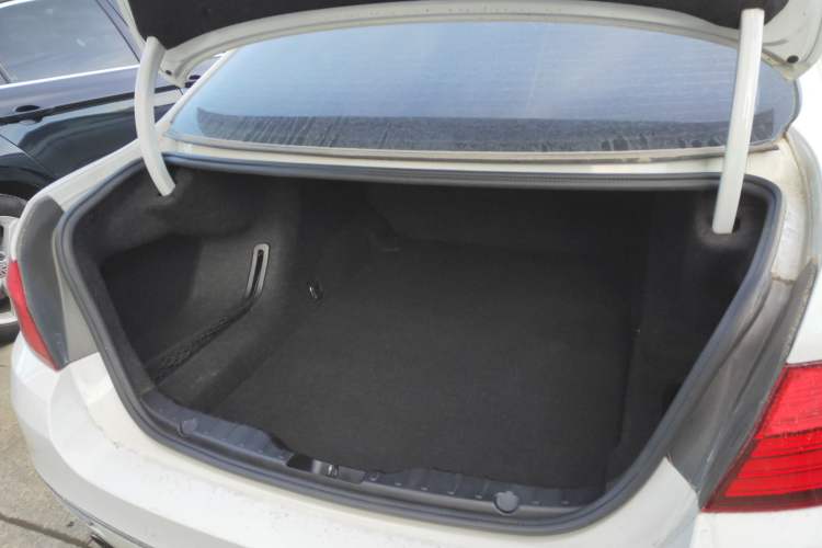 Used BMW 5 Series 2014 525Li Luxury Design Package