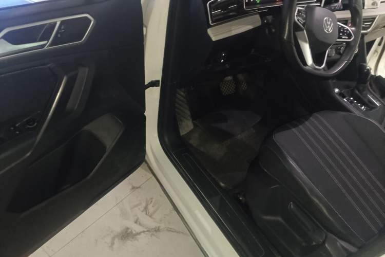 Used Volkswagen Tiguan L 2022 330TSI Automatic Two-Wheel Drive Comfort Edition
