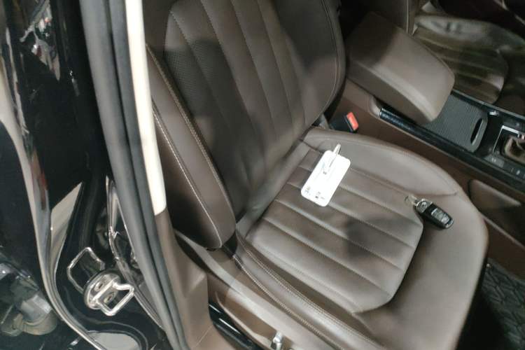 Used Volkswagen Phideon 2021 380TSI Luxury Edition
