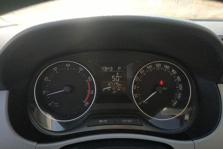 Used Skoda Fabia 2015 1.6L Automatic Chuanxing Edition