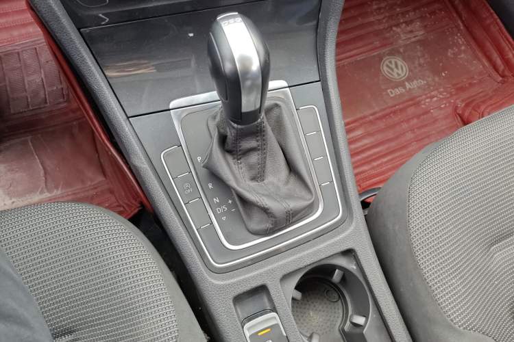 Used Volkswagen Golf 2019 280TSI DSG Comfort Version China VI Standard