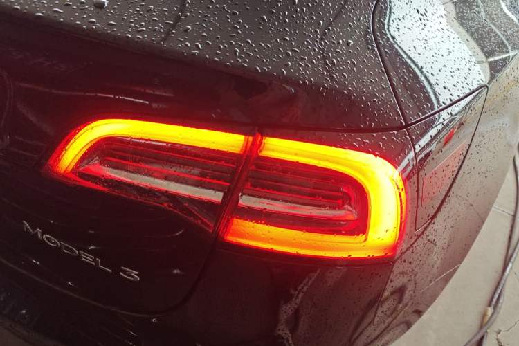 Used Tesla Model 3 2022 Rear-Wheel-Drive Version