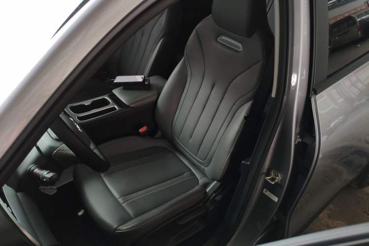 Used  Geome 2025 310km Youth Edition
