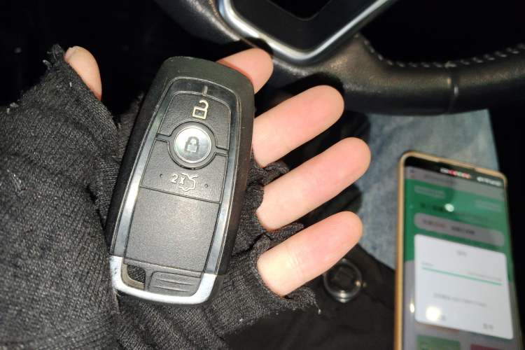 Used Ford Edge 2018 EcoBoost 245 Two-Wheel-Drive Titanium 7-Seater China V Standard