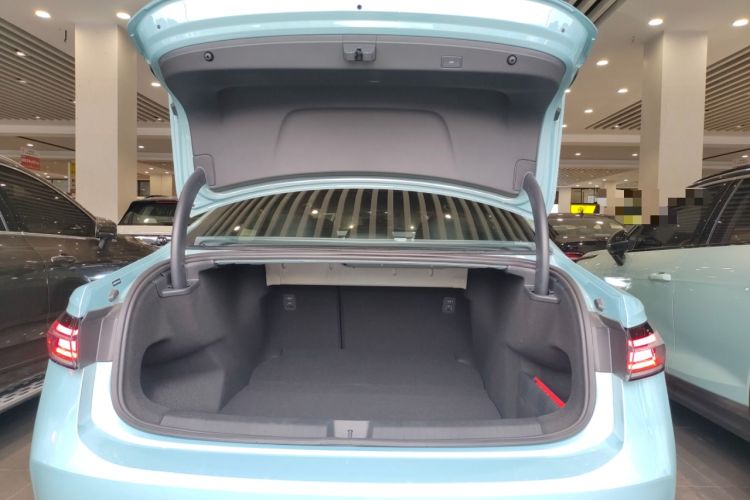 Used Volkswagen Passat 2025 Pro 380TSI Starry Dragon Luxury Edition
