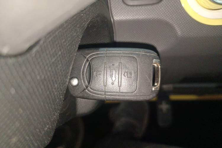 Used Wuling Hongguang MINIEV 2021 Macaron Fashion Model Lithium Iron Phosphate
