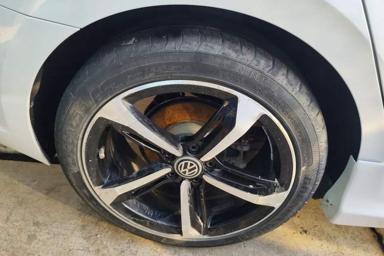 Used Volkswagen Lamando 2019 230TSI DSG Fashion Edition China VI