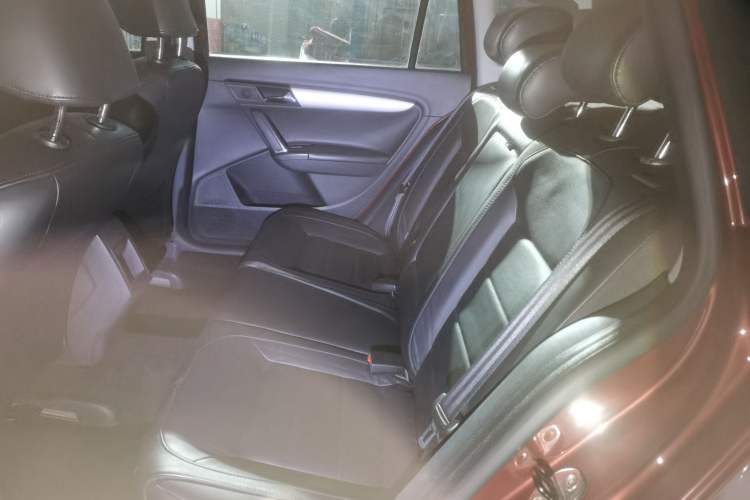 Used Volkswagen Gran Lavida 2013 1.6L Automatic Comfort Model