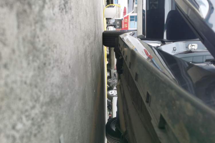 Used Geely Auto Emgrand GT 2017 2.4L Luxury Model
