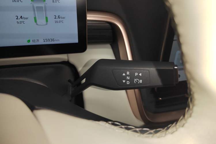 Used  eπ008 2024 636Max All-Electric Version 6 Seats
