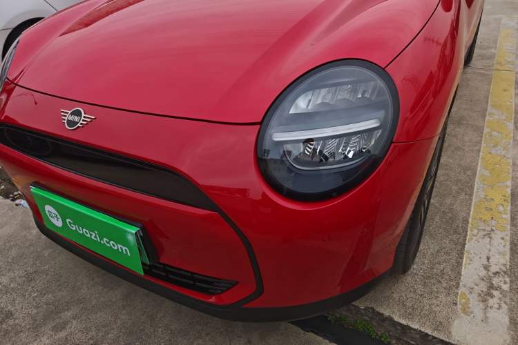 Used  Electric MINI COOPER 2024 456km COOPER E Classic Edition