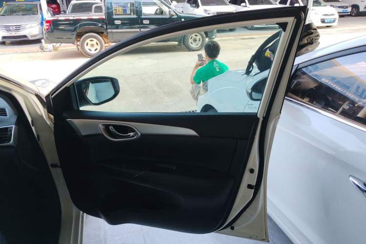 Used Nissan Sylphy 2021 Classic 1.6XE CVT Exclusive Edition
