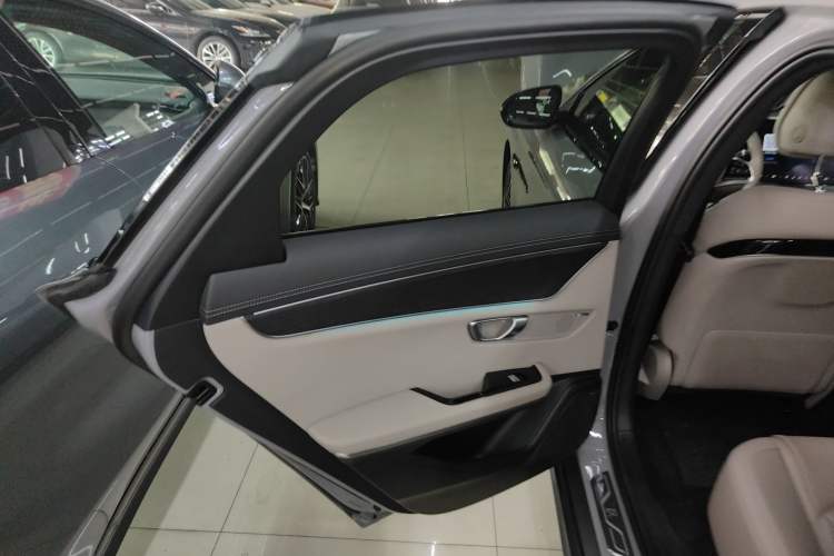 Used BYD Han 2025 EV Intelligent Driving Edition 701KM LiDAR Flagship Model
