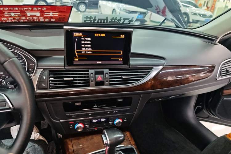 Used Audi A6L 2014 30 FSI Comfort Model
